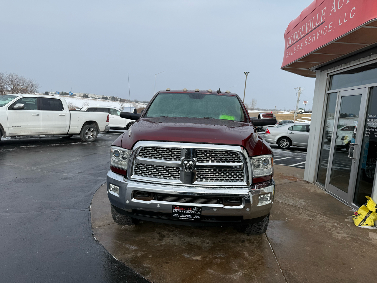 RAM 2500 Laramie 4x4 Crew Cab 6'4" Box 2017