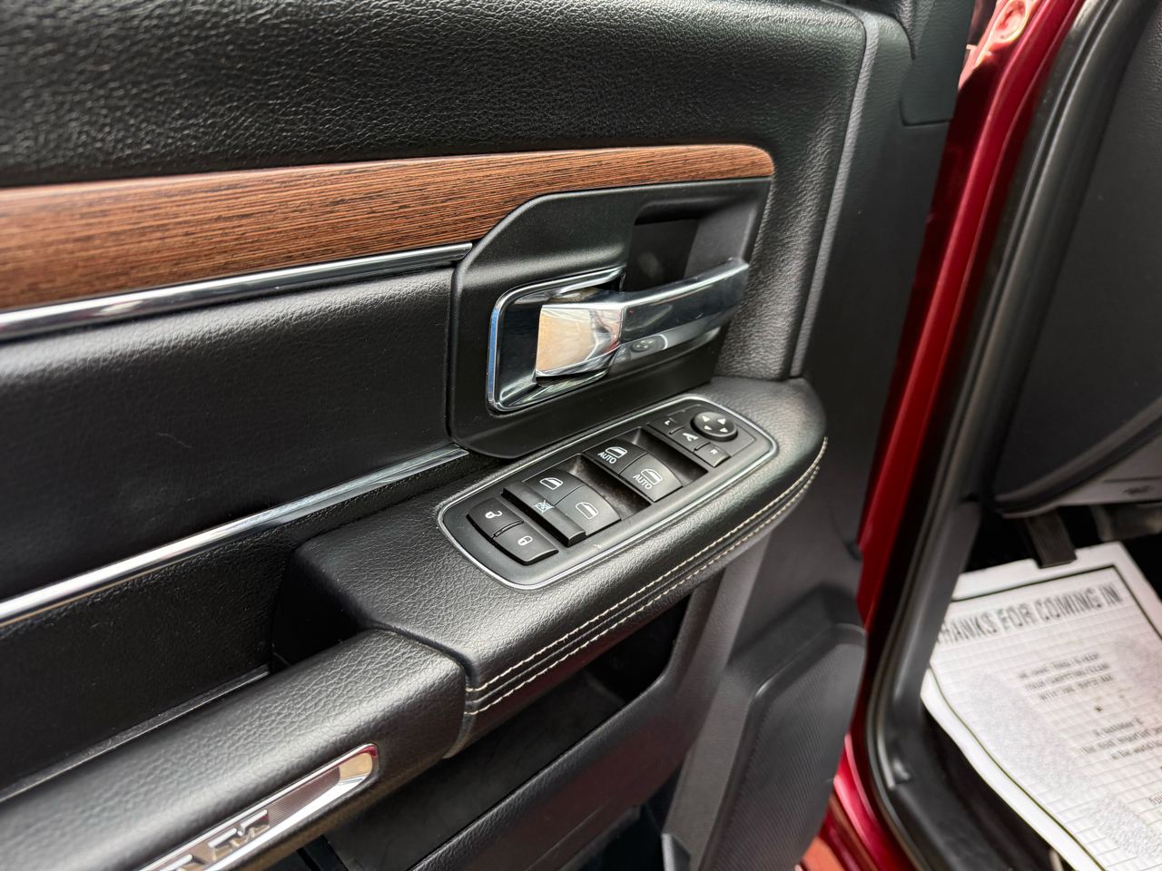 RAM 2500 Laramie 4x4 Crew Cab 6'4" Box 2017