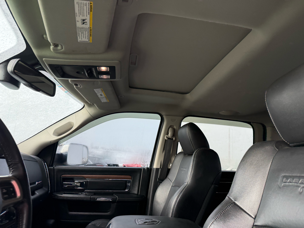 RAM 2500 Laramie 4x4 Crew Cab 6'4" Box 2017