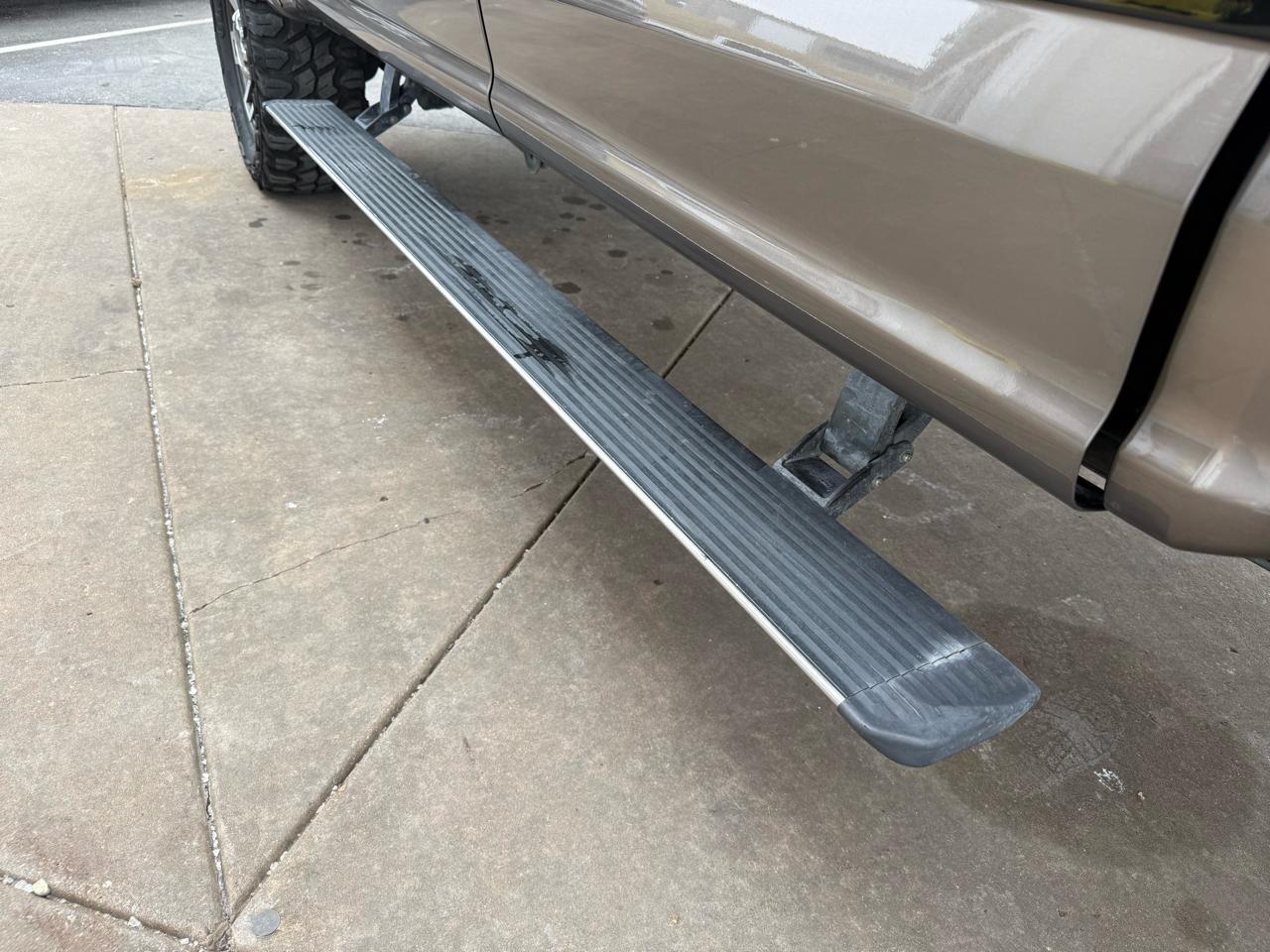 Ford Super Duty F-250 SRW Lariat 4WD Crew Cab 6.75' Box 2019