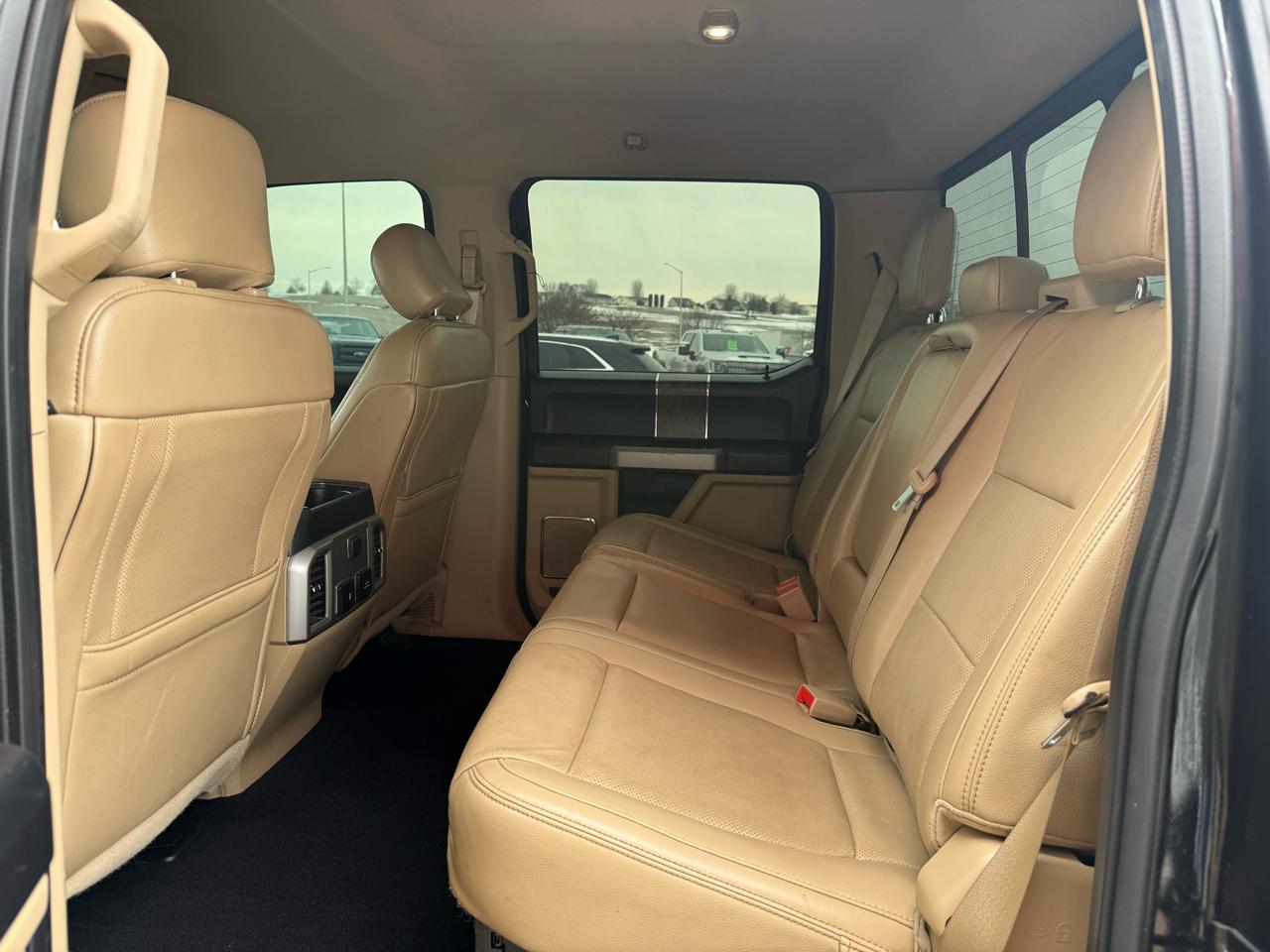 Ford Super Duty F-250 SRW Lariat 4WD Crew Cab 6.75' Box 2019