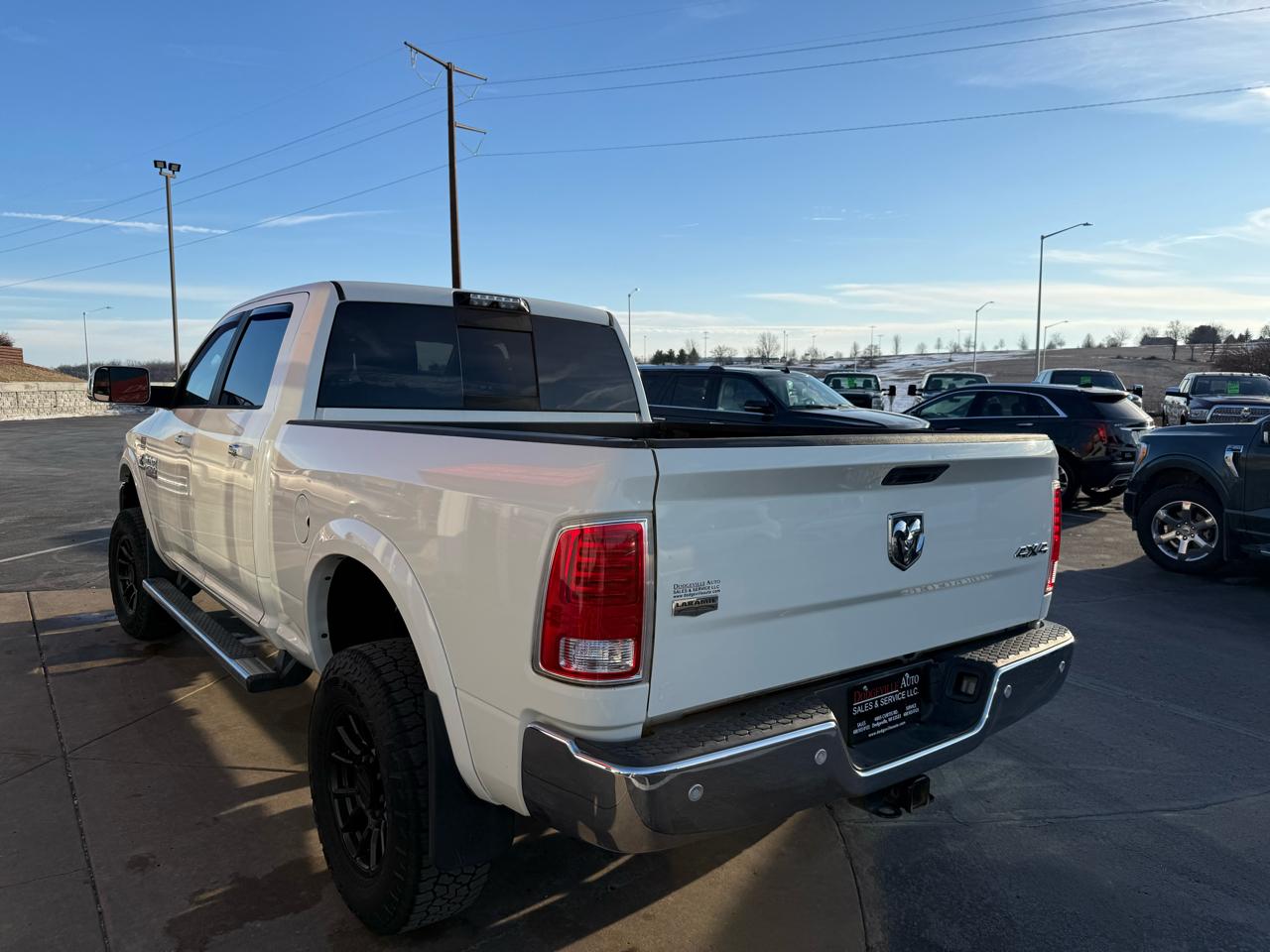 RAM 2500 Laramie 4x4 Crew Cab 6'4" Box 2017