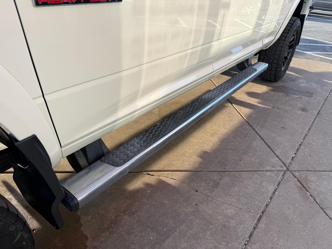 RAM 2500 Laramie 4x4 Crew Cab 6'4" Box 2017