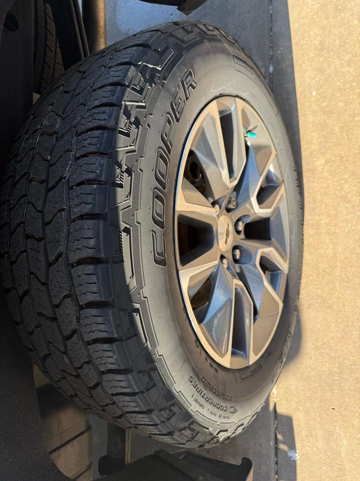 Chevrolet Silverado 1500 4WD Double Cab 147" RST 2020