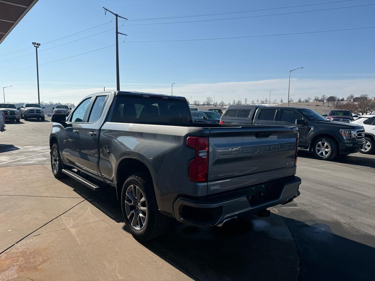 Chevrolet Silverado 1500 4WD Double Cab 147" RST 2020