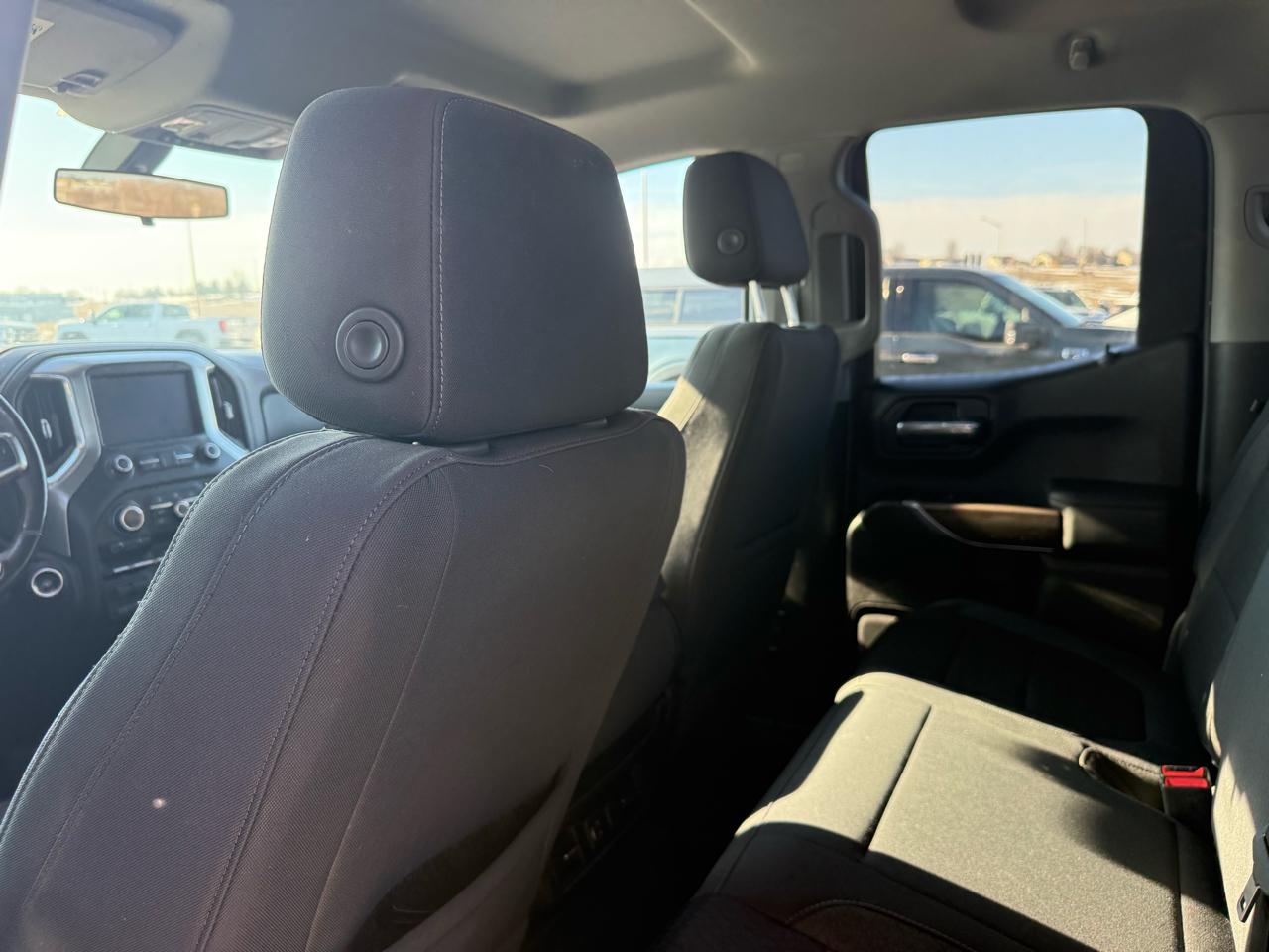 Chevrolet Silverado 1500 4WD Double Cab 147" RST 2020