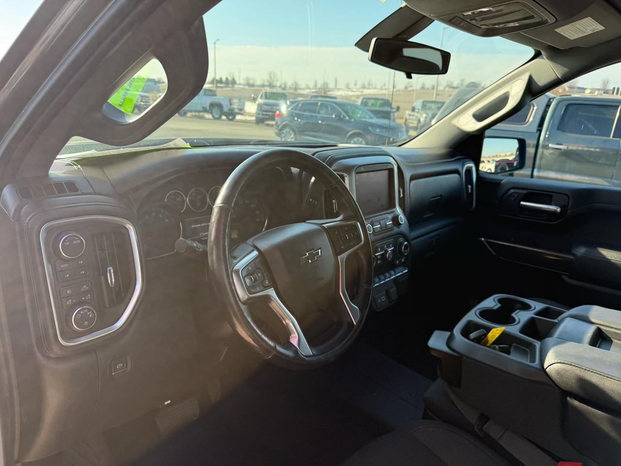 Chevrolet Silverado 1500 4WD Double Cab 147" RST 2020