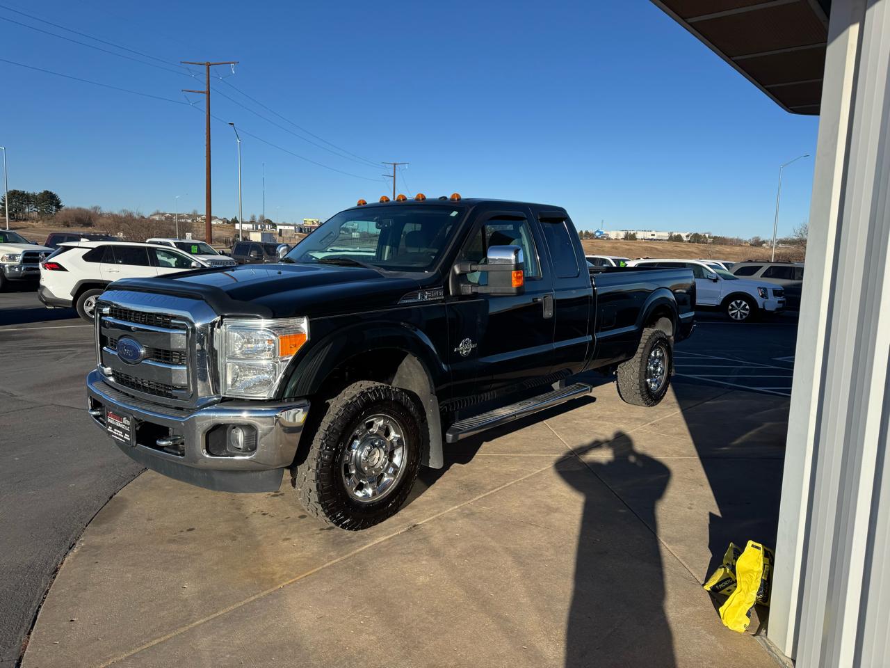 Ford Super Duty F-350 SRW XLT 4WD SuperCab 8' Box 2014