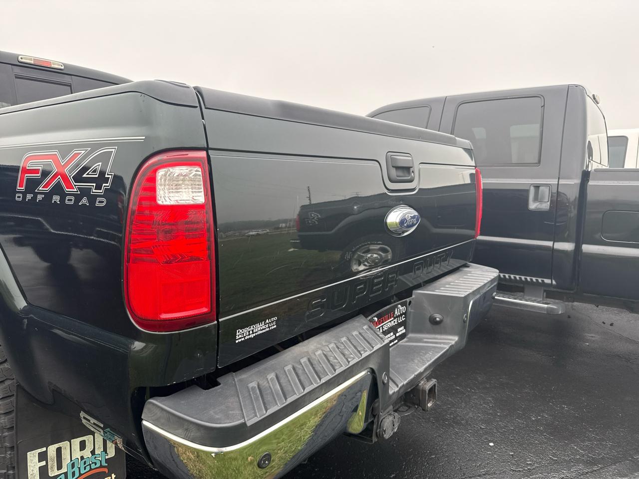 Ford Super Duty F-350 SRW XLT 4WD SuperCab 8' Box 2014