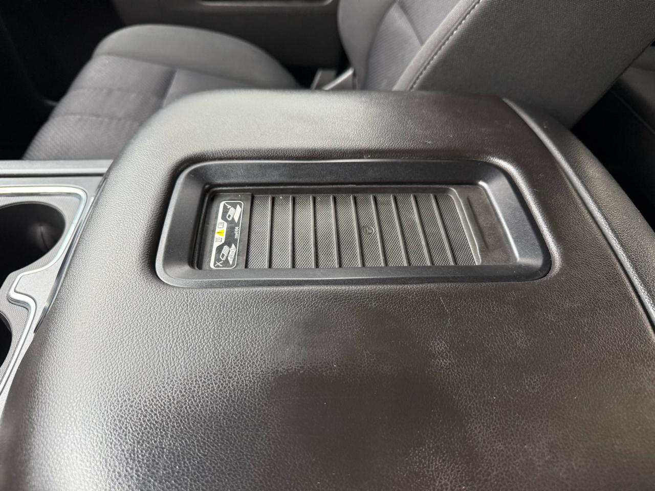 Chevrolet Silverado 1500 4WD Crew Cab 153.0" LT w/1LT 2016