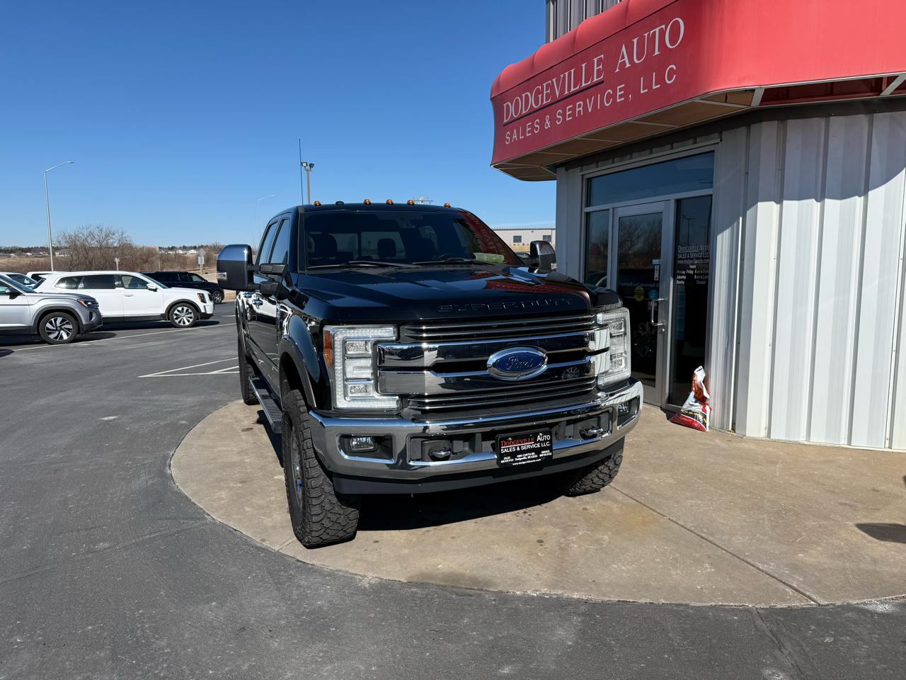 Ford Super Duty F-250 SRW Lariat 4WD Crew Cab 6.75' Box 2017
