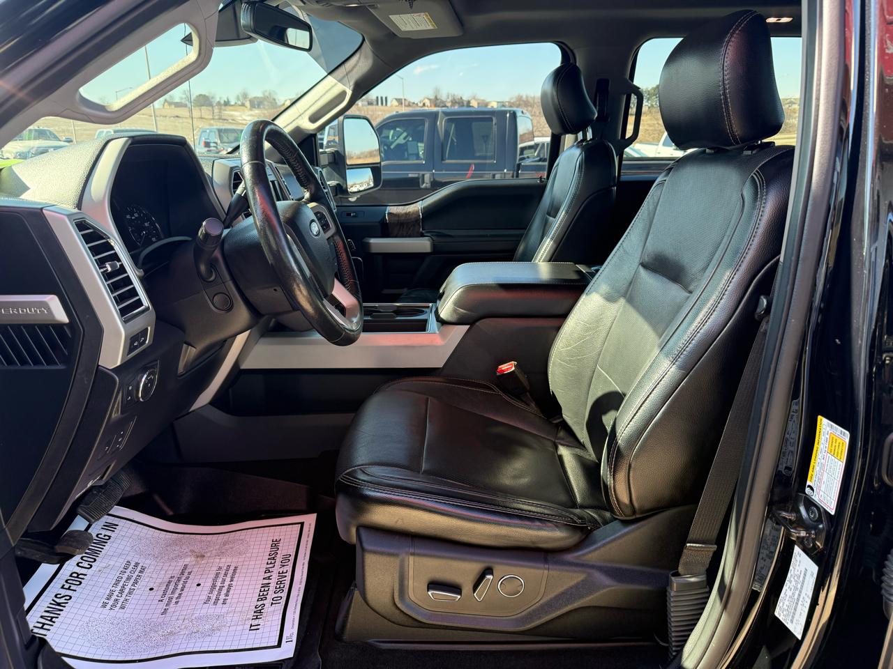 Ford Super Duty F-250 SRW Lariat 4WD Crew Cab 6.75' Box 2017