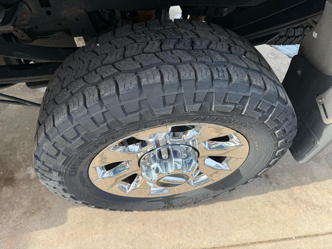 Ford Super Duty F-250 SRW Lariat 4WD Crew Cab 6.75' Box 2017