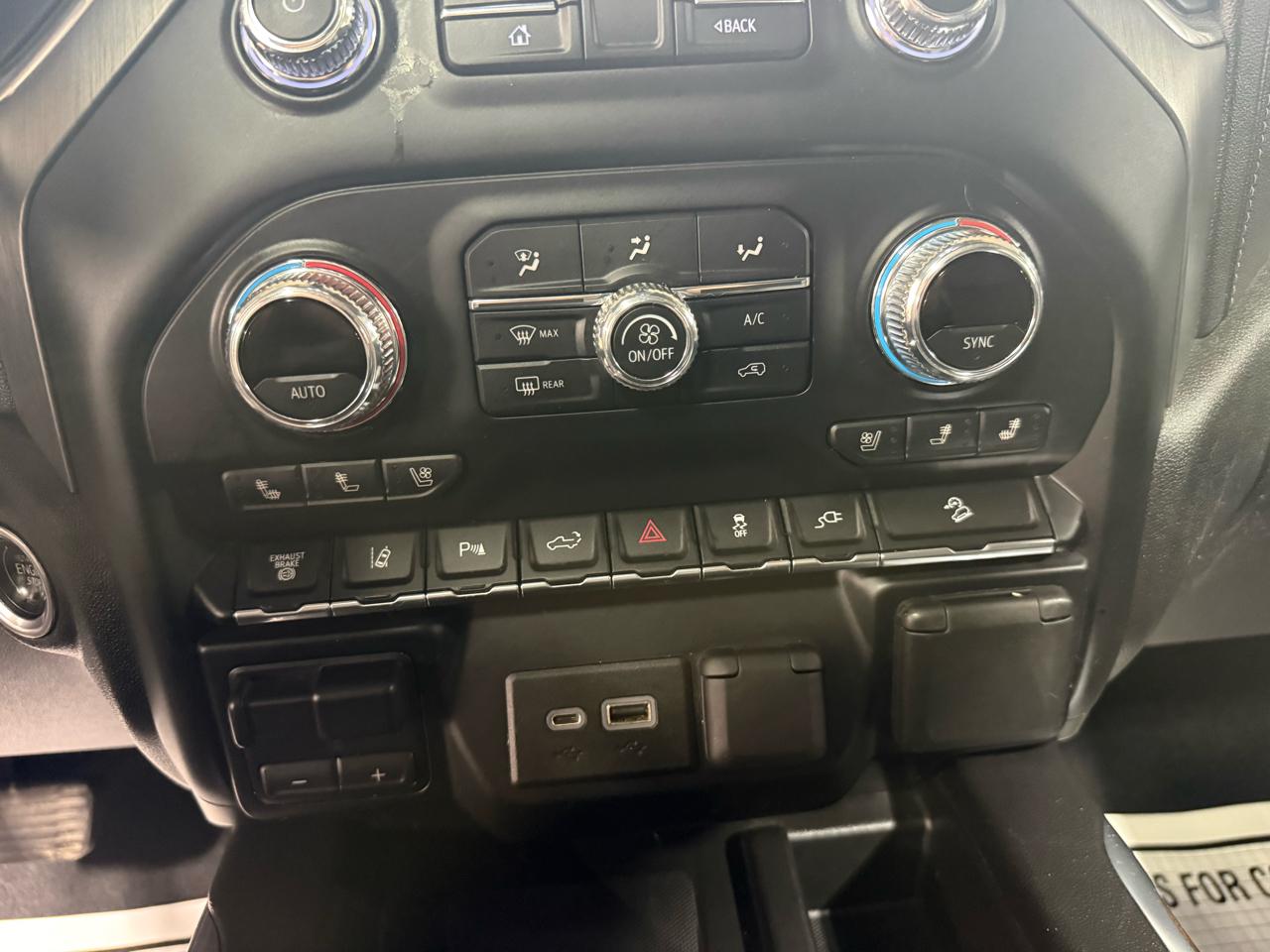 GMC Sierra 3500HD 4WD Crew Cab 159" Denali 2020