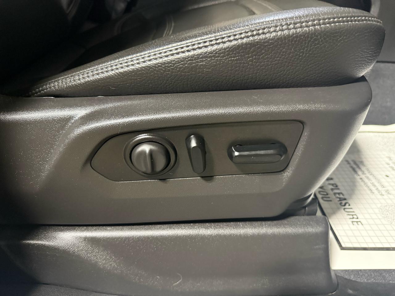 GMC Sierra 3500HD 4WD Crew Cab 159" Denali 2020