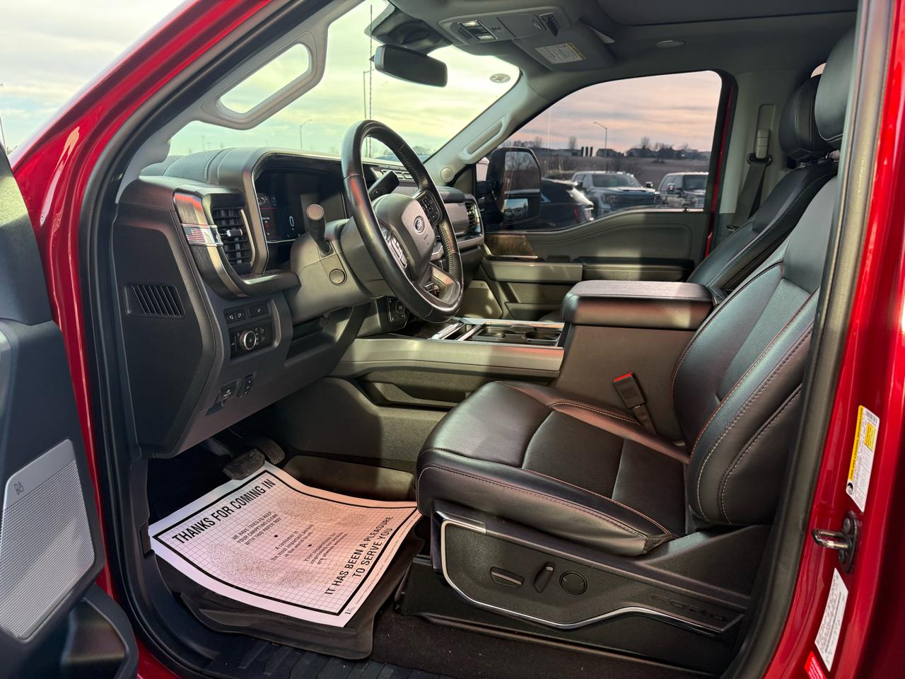 Ford Super Duty F-350 SRW Crew Cab 156" Lariat 4WD 2024