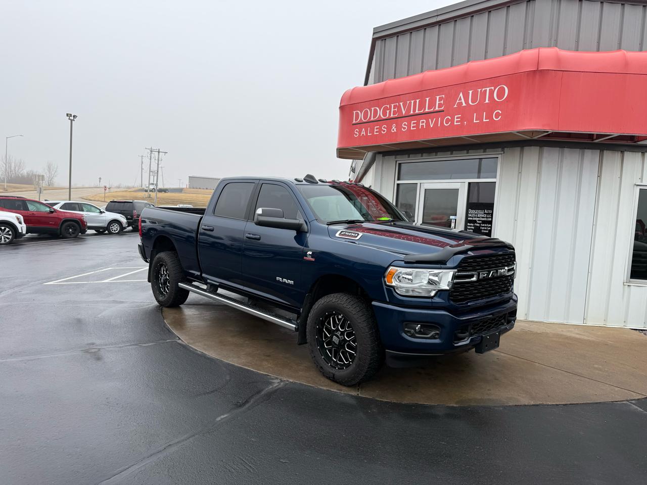 RAM 2500 Big Horn 4x4 Crew Cab 6'4" Box 2022