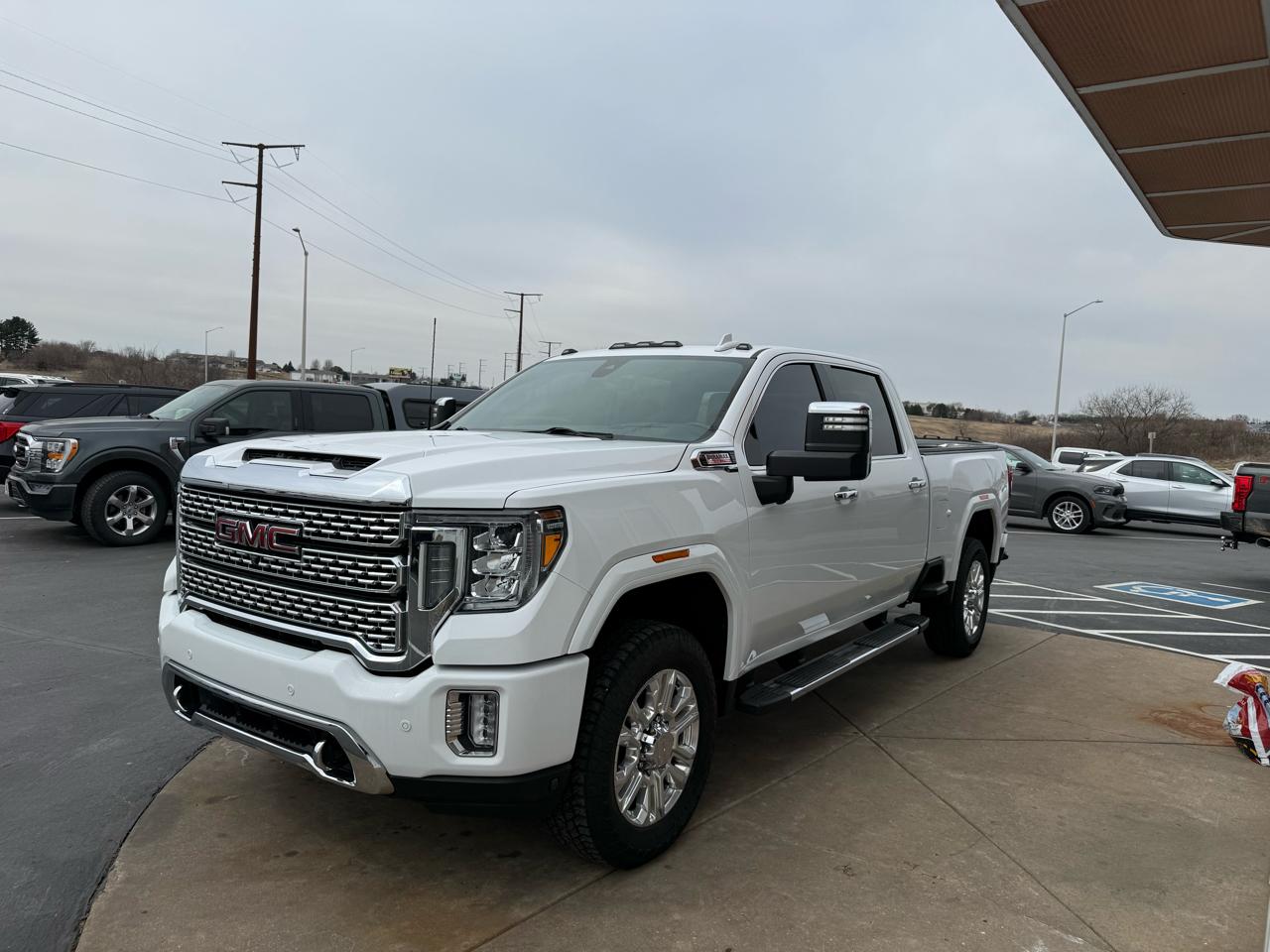 GMC Sierra 2500HD 4WD Crew Cab 159" Denali 2020