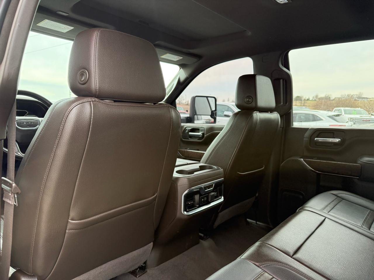 GMC Sierra 2500HD 4WD Crew Cab 159" Denali 2020