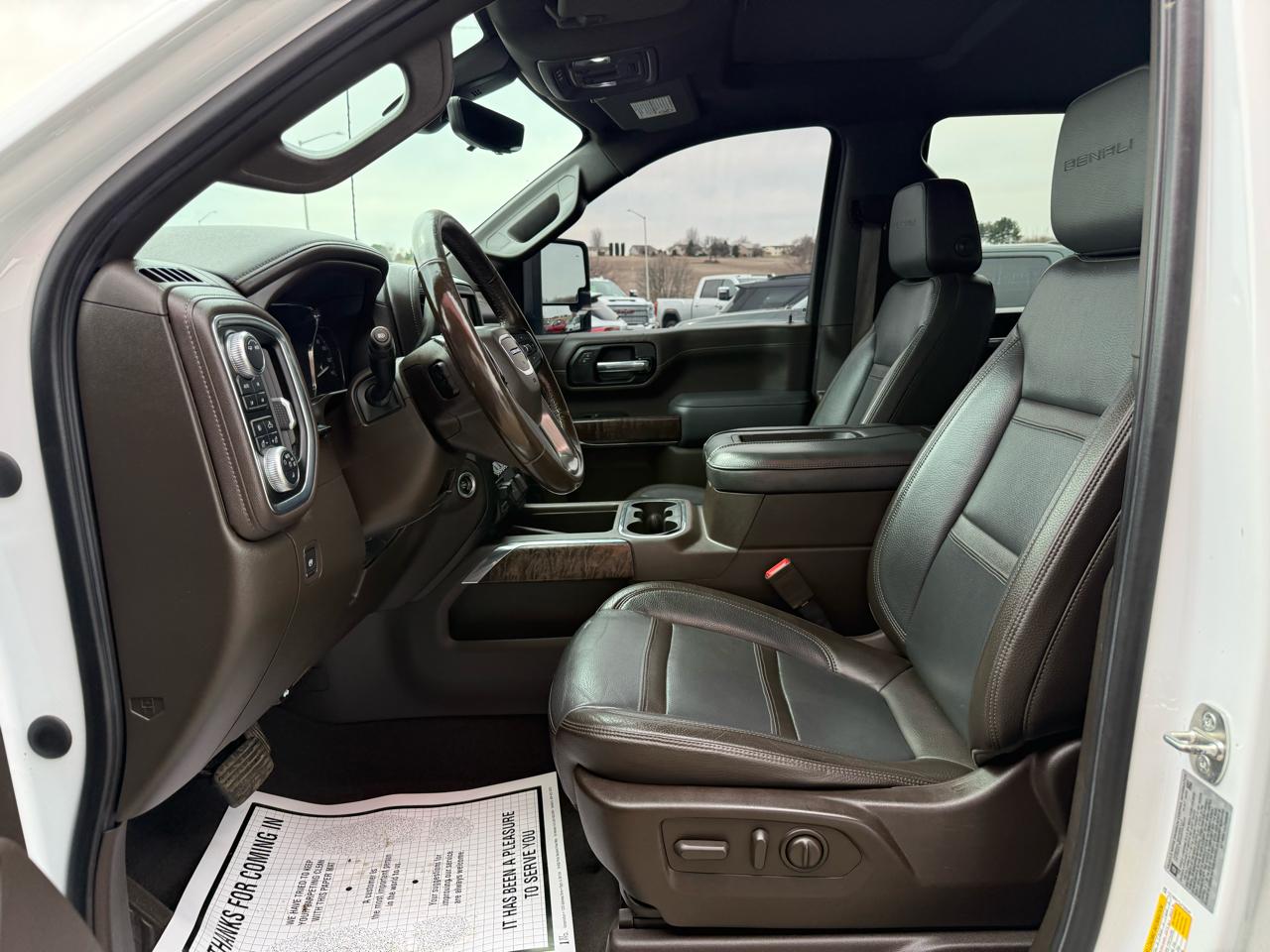 GMC Sierra 2500HD 4WD Crew Cab 159" Denali 2020