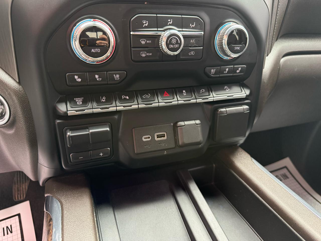 GMC Sierra 2500HD 4WD Crew Cab 159" Denali 2020