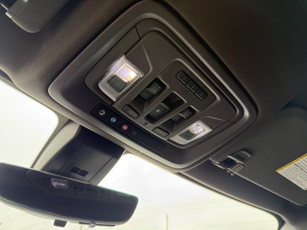 GMC Sierra 2500HD 4WD Crew Cab 159" Denali 2020