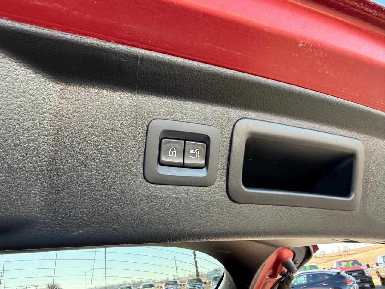 Mazda CX-50 Hybrid Premium Package AWD 2025