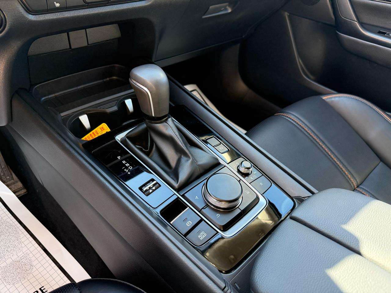 Mazda CX-50 Hybrid Premium Package AWD 2025