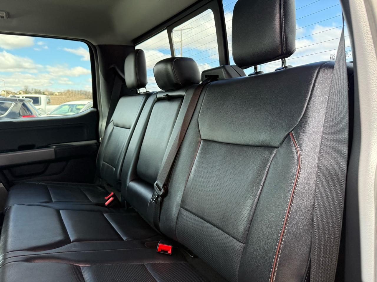 Ford F-150 SuperCrew 139" Lariat 4WD 2023