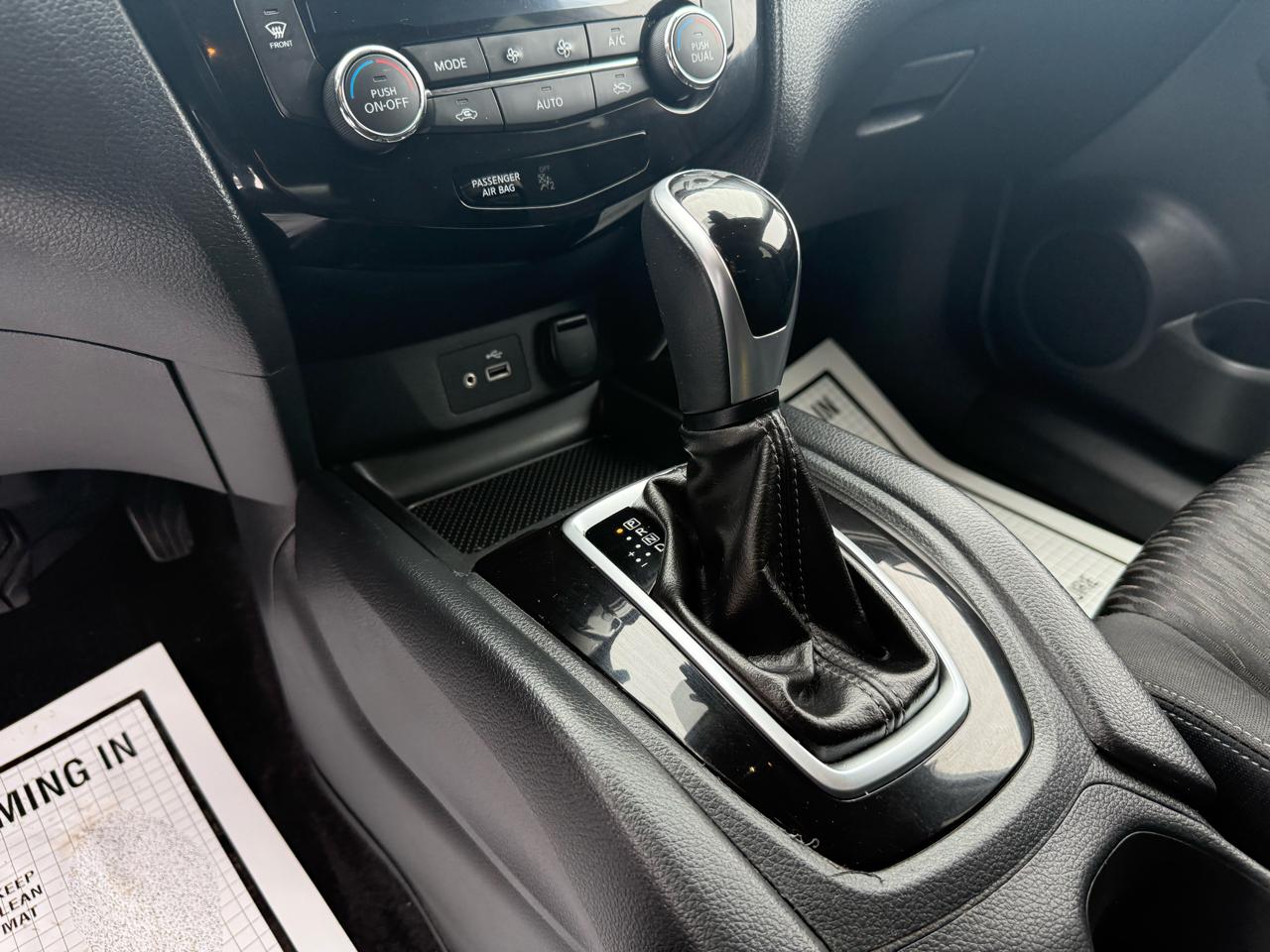 Nissan Rogue AWD SV 2020