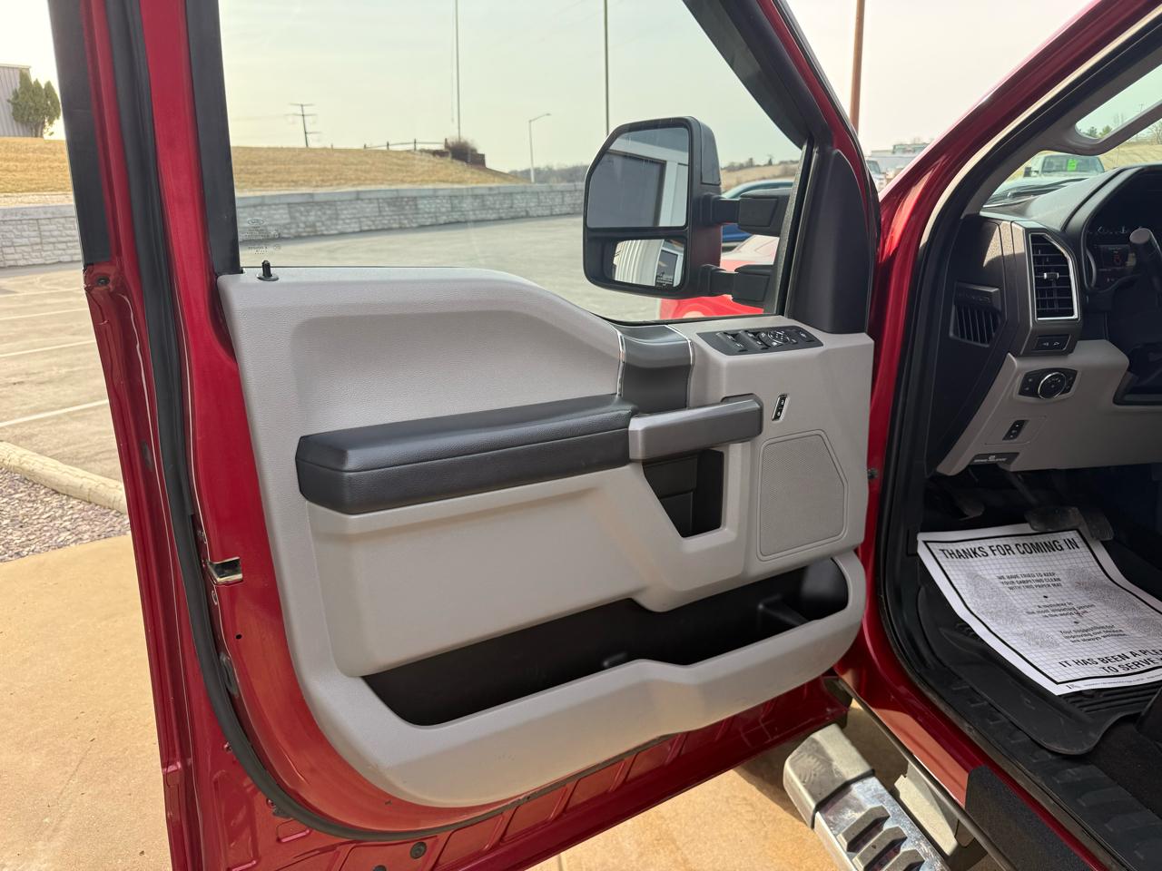 Ford Super Duty F-250 SRW XLT 4WD Crew Cab 6.75' Box 2018