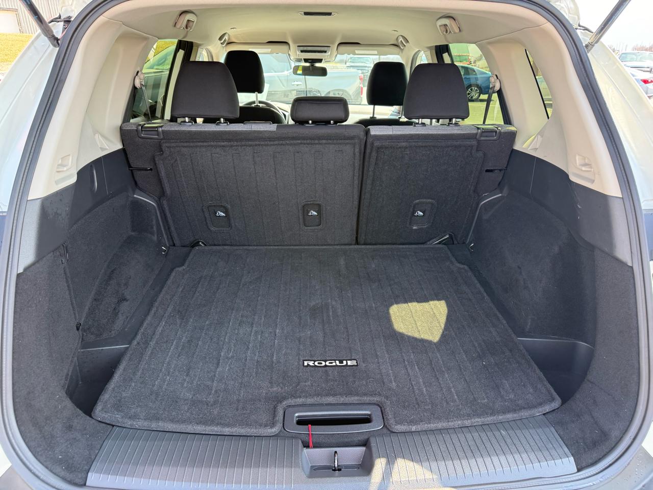 Nissan Rogue AWD SV 2023