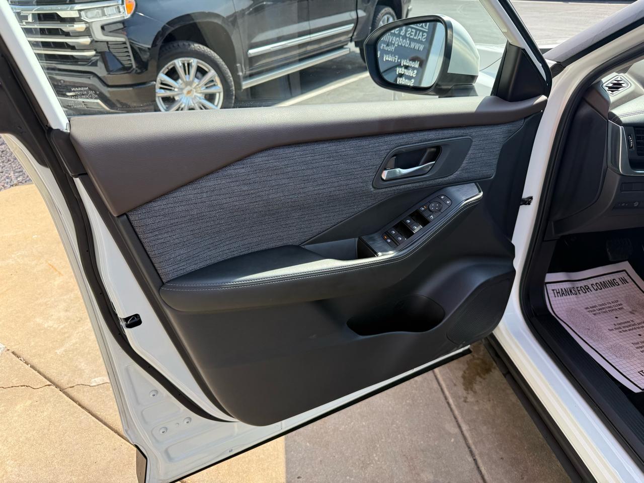 Nissan Rogue AWD SV 2023