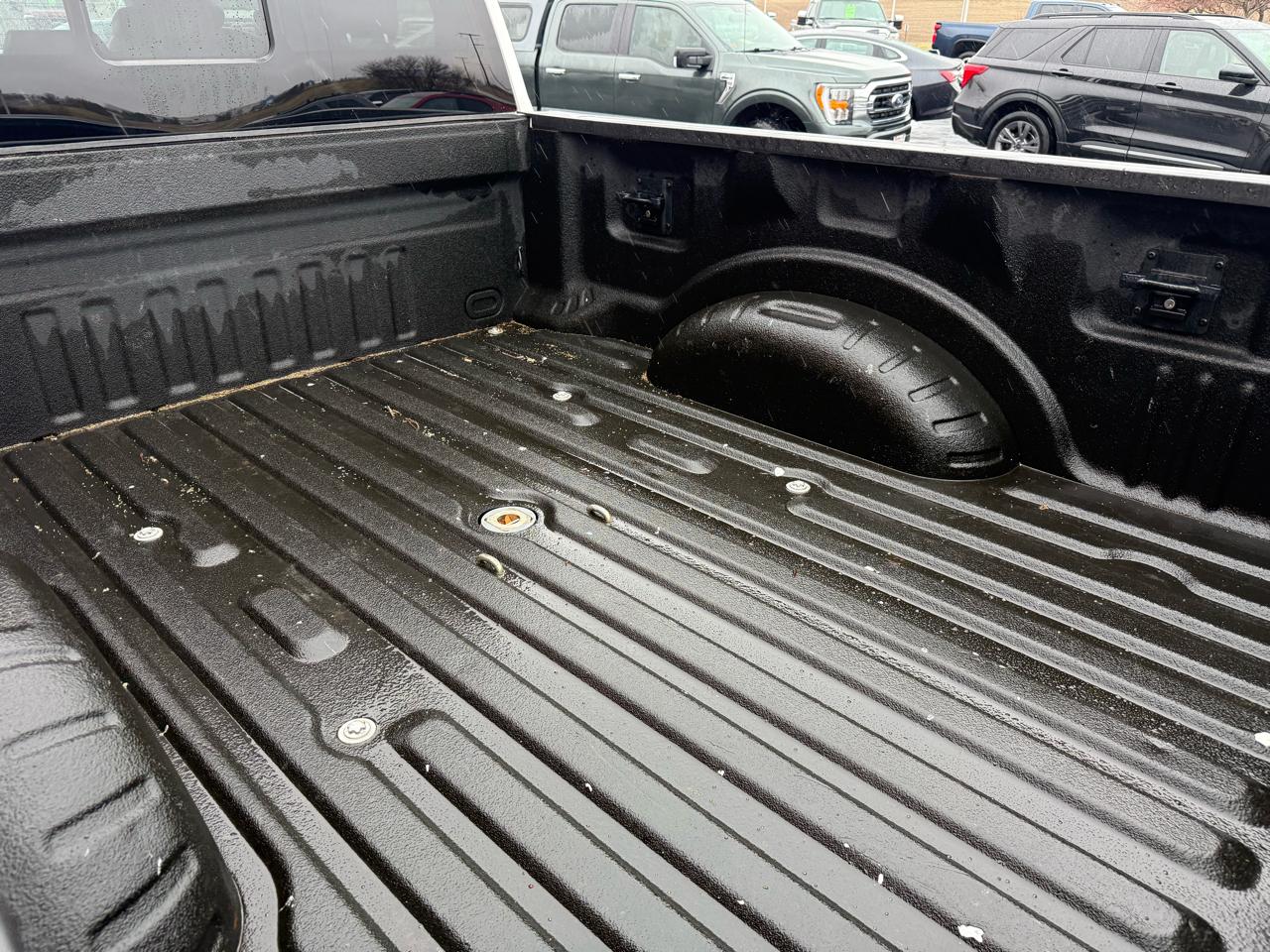 Ford Super Duty F-250 SRW Lariat 4WD Crew Cab 6.75' Box 2017