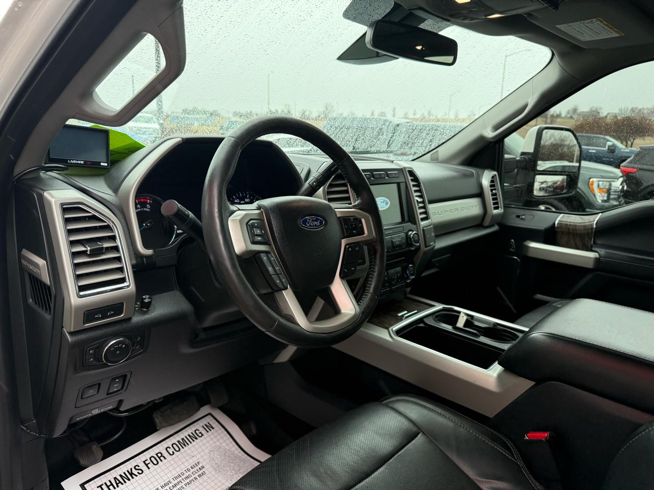 Ford Super Duty F-250 SRW Lariat 4WD Crew Cab 6.75' Box 2017