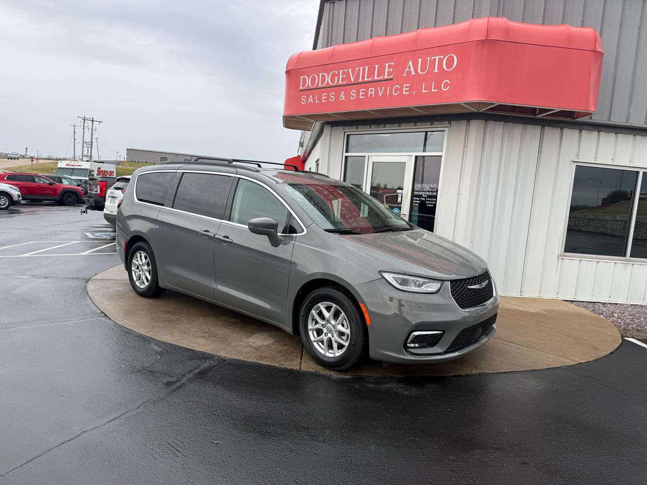 Chrysler Pacifica Touring L FWD 2022