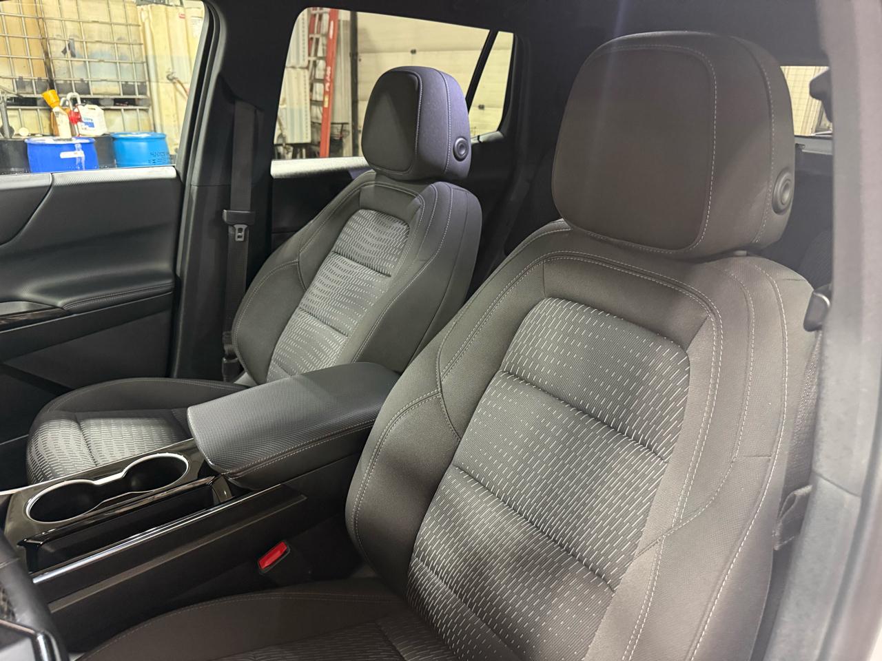 Chevrolet Equinox FWD 4dr LT w/1LT 2025