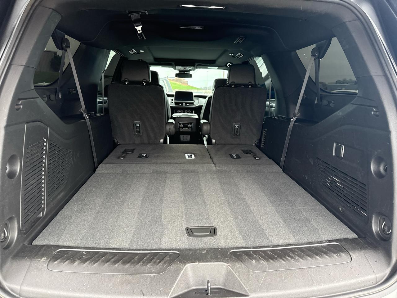 GMC Yukon XL 4WD 4dr SLT 2023