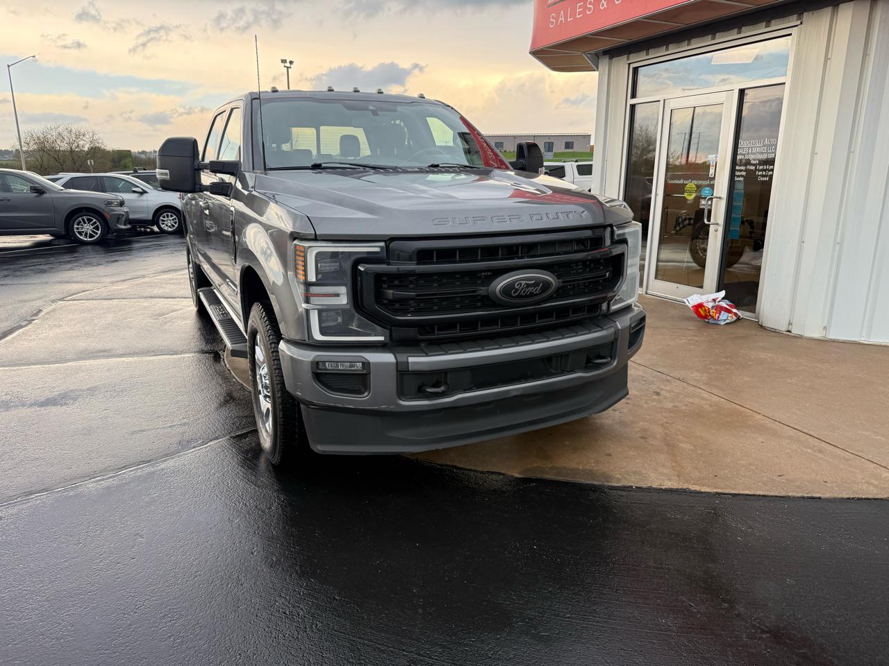 Ford Super Duty F-250 SRW Lariat 4WD SuperCab 6.75' Box 2022