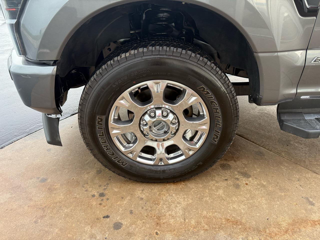 Ford Super Duty F-250 SRW Lariat 4WD SuperCab 6.75' Box 2022