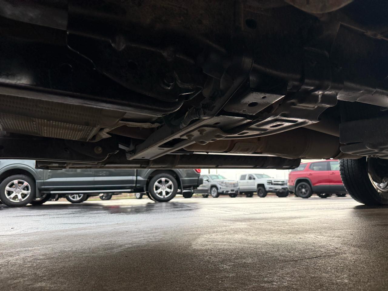 Ford Super Duty F-250 SRW Lariat 4WD SuperCab 6.75' Box 2022