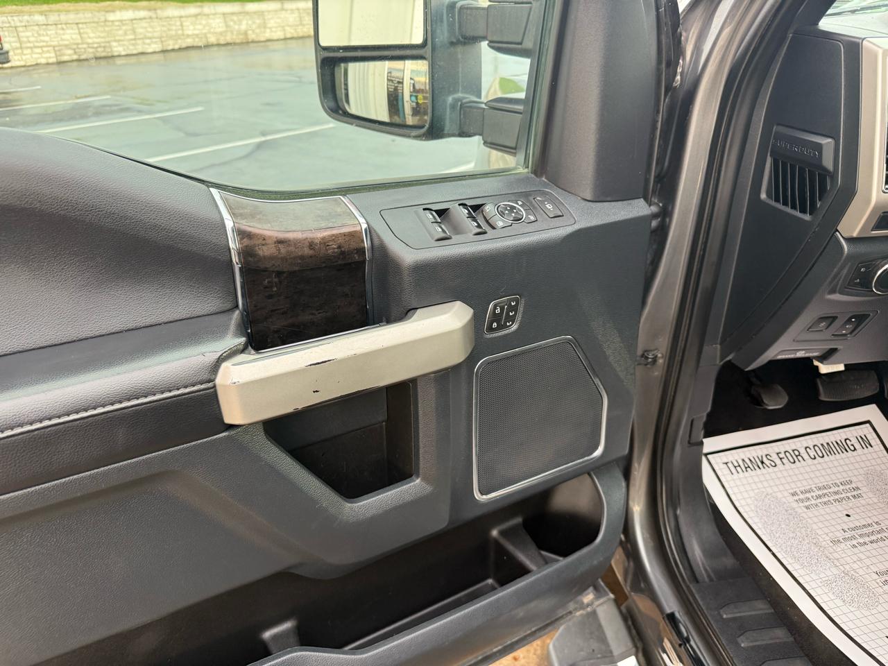 Ford Super Duty F-250 SRW Lariat 4WD SuperCab 6.75' Box 2022