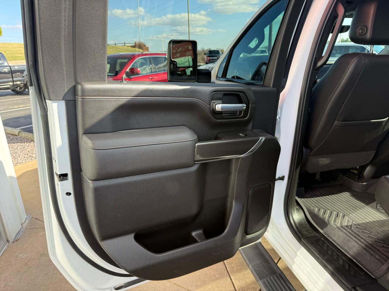 GMC Sierra 3500HD 4WD Crew Cab 159" AT4 2023