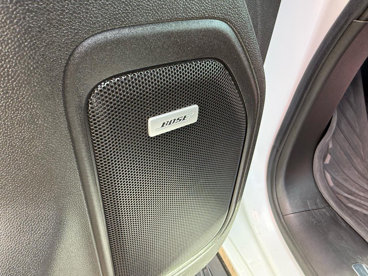 GMC Sierra 3500HD 4WD Crew Cab 159" AT4 2023