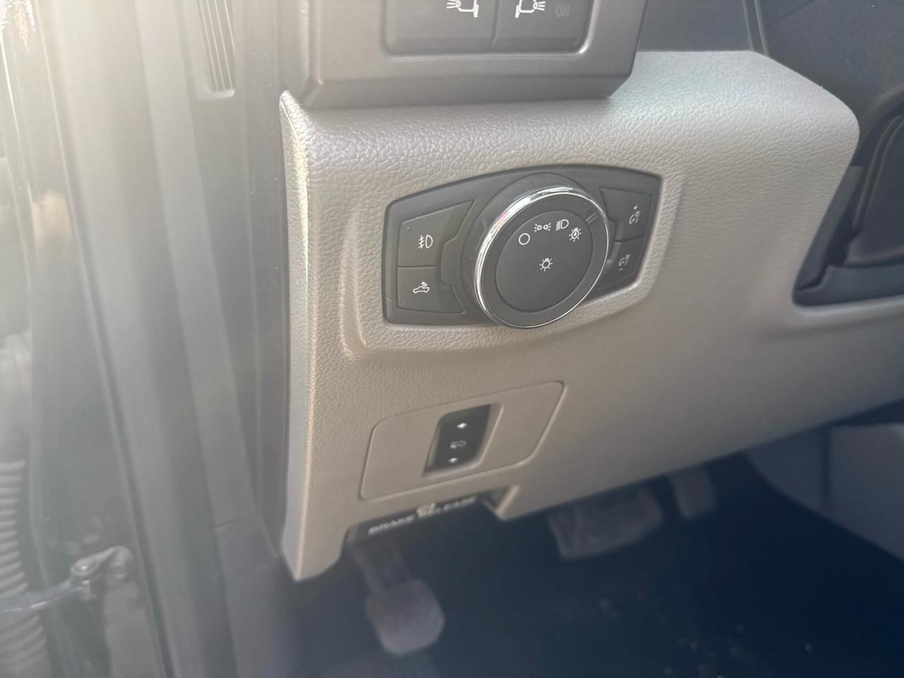 Ford Super Duty F-250 SRW XLT 4WD Crew Cab 6.75' Box 2019