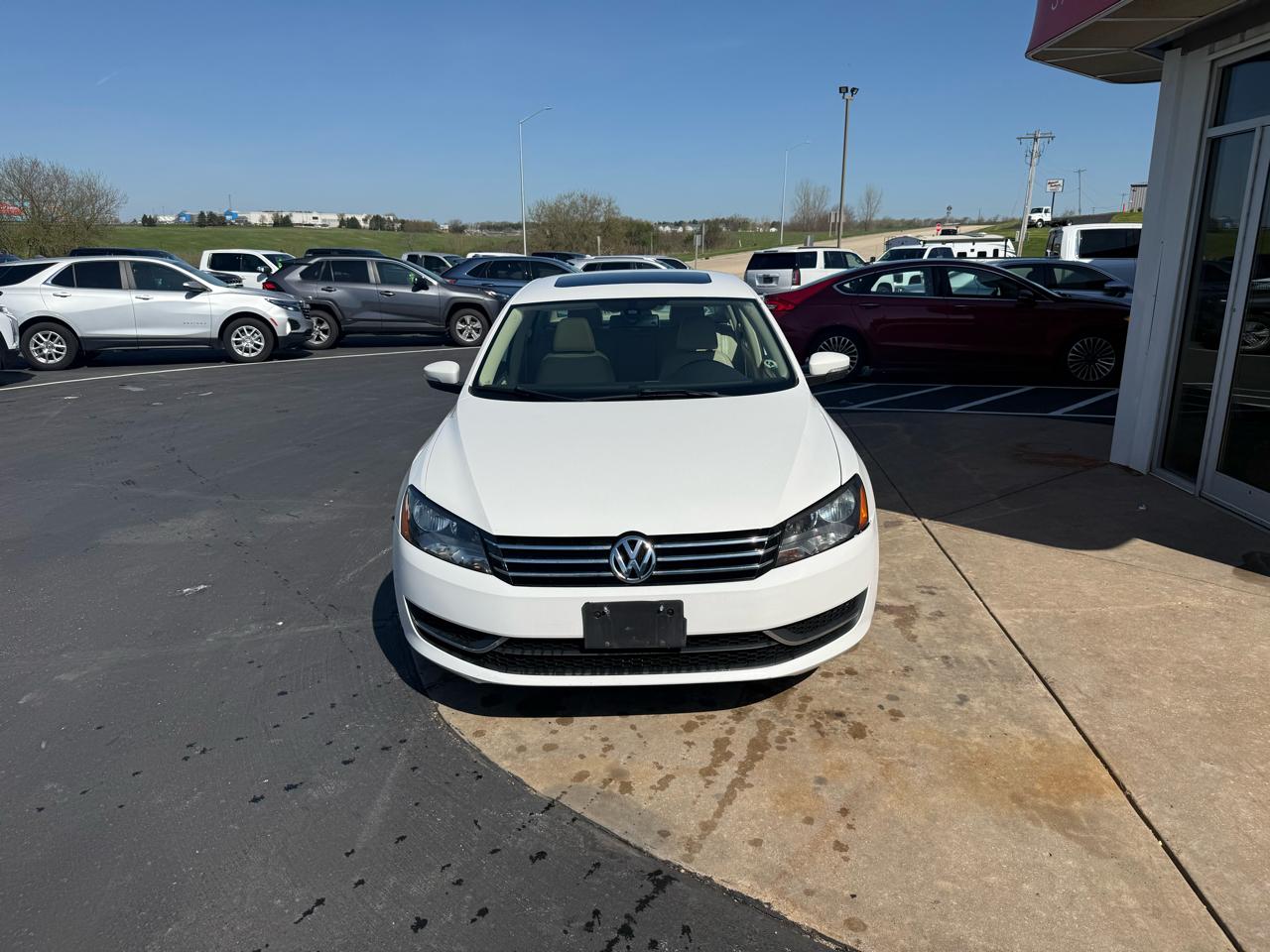 Volkswagen Passat 4dr Sdn 2.5L Auto SE 2013