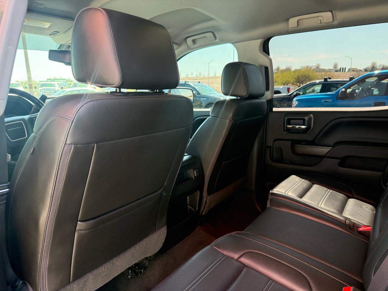 GMC Sierra 2500HD 4WD Crew Cab 153.7" Denali 2017