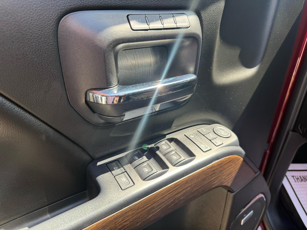 GMC Sierra 2500HD 4WD Crew Cab 153.7" Denali 2017