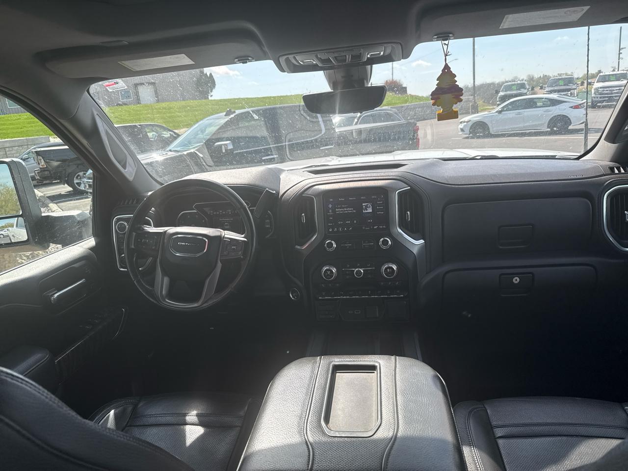 GMC Sierra 3500HD 4WD Crew Cab 159" Denali 2021