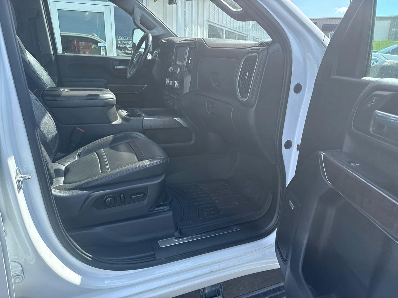 GMC Sierra 3500HD 4WD Crew Cab 159" Denali 2021